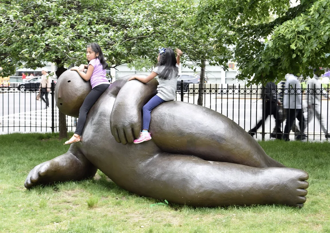 Joy Brown on Broadway sculpture installation